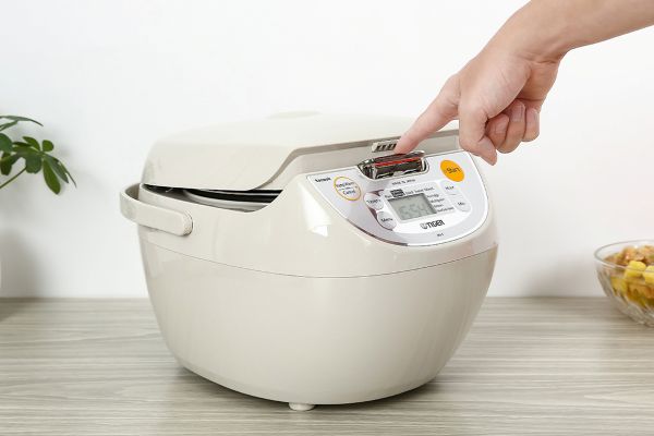 Nồi cơm điện tử Tiger JBV-S18W 1.8 lít