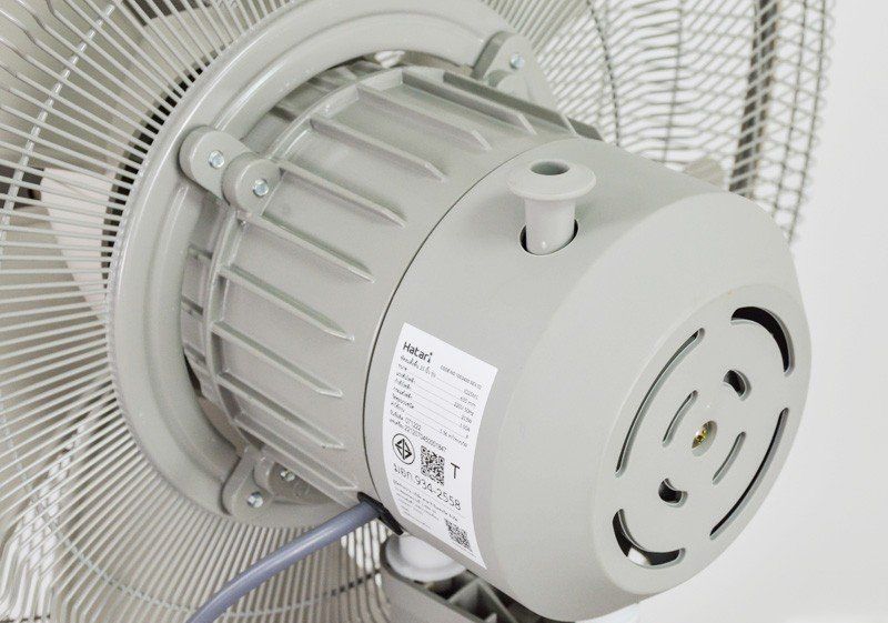 Quạt đứng công nghiệp 4 chân Hatari IQ25M1