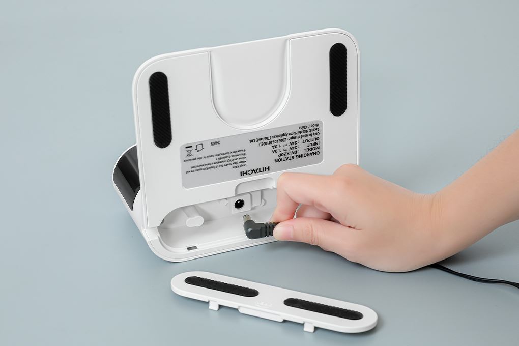 Robot hút bụi lau nhà Hitachi RV-X20P