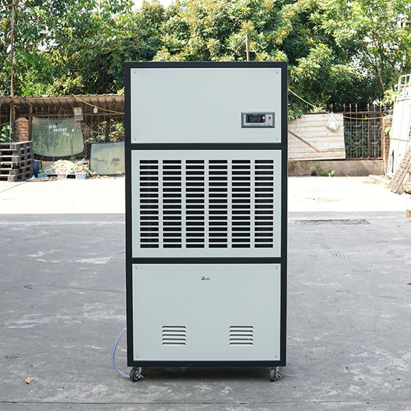 Máy hút ẩm công nghiệp FujiE LTR7S (168 lít/ngày)