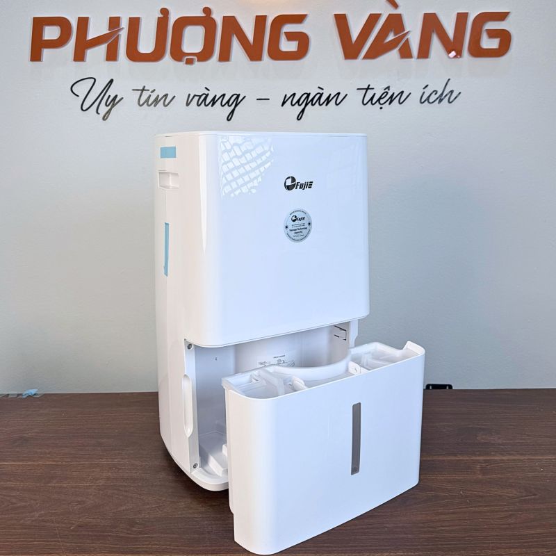Máy hút ẩm FujiE HM-650EC bình chứa nước lớn