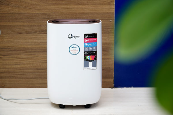 Máy hút ẩm FujiE HM-912EC-N ảnh thực tế mặt trước