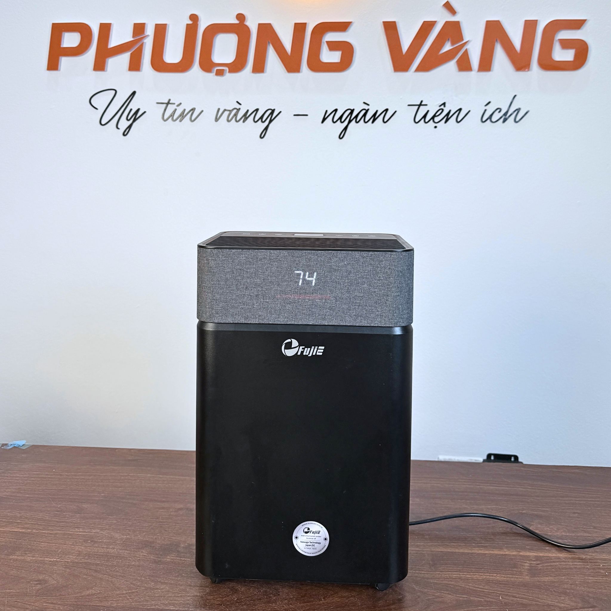 Máy hút ẩm FujiE HM-916ED (16 lít/ngày), có wifi
