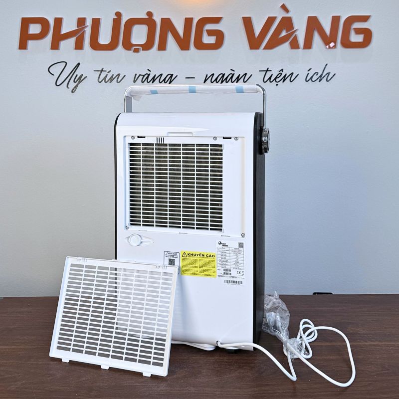 Máy hút ẩm FujiE HM-930EC mặt sau, màng lọc bụi thô
