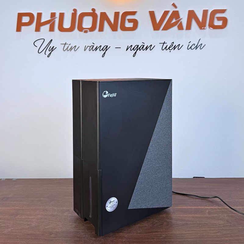 Máy hút ẩm FujiE HM-930ED góc nghiêng phải