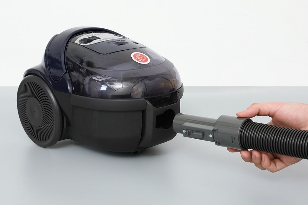 Máy hút bụi Hitachi CV-SF16A dạng hộp 1600W
