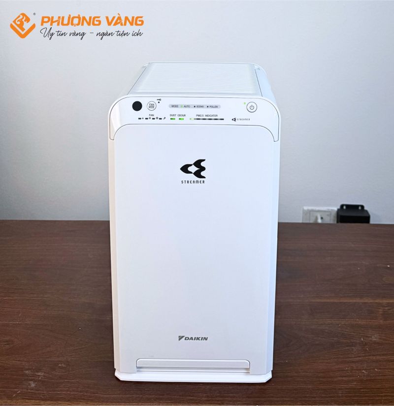 Máy lọc không khí Daikin MC40UVM6-7 mặt trước