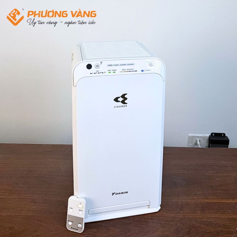 Máy lọc không khí Daikin MC55UVM6-7 có điều khiển từ xa