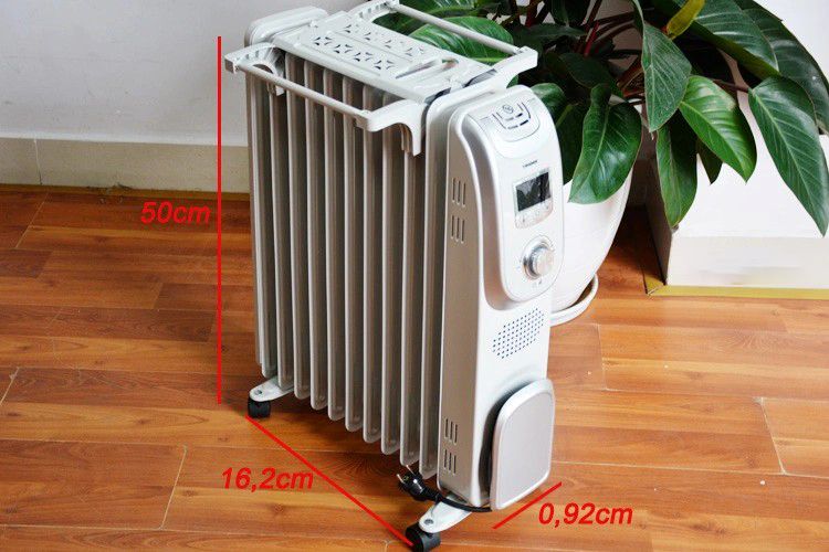 Máy sưởi dầu Tiross TS9211, 11 thanh, 2300W