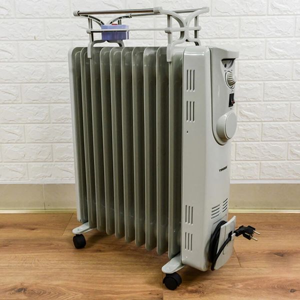 Máy sưởi dầu Tiross TS924, 11 thanh, 2400W