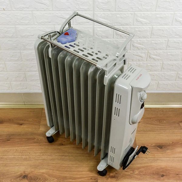 Máy sưởi dầu Tiross TS924, 11 thanh, 2400W