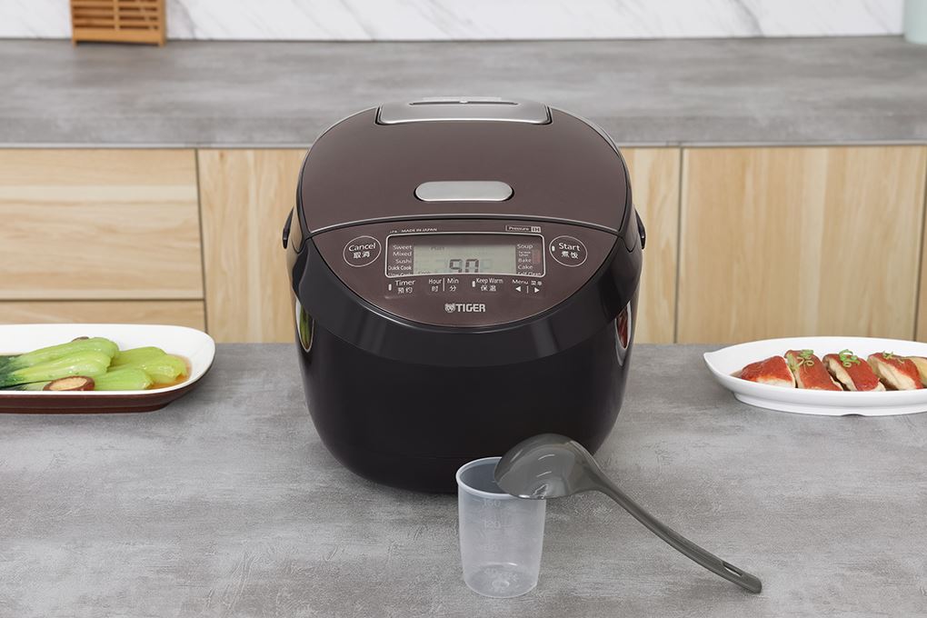Nồi cơm điện tử cao tần áp suất Tiger JPK-W10W 1 lít