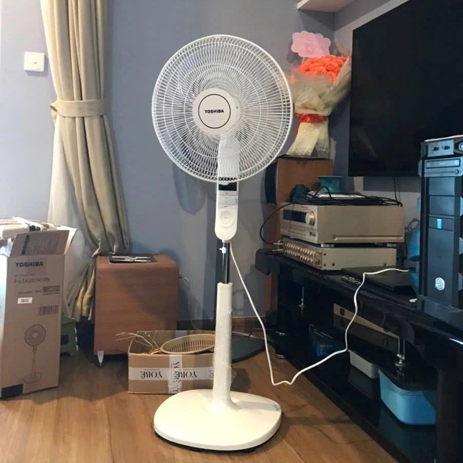 Quạt đứng Toshiba F-LSA20(W)VN 60W