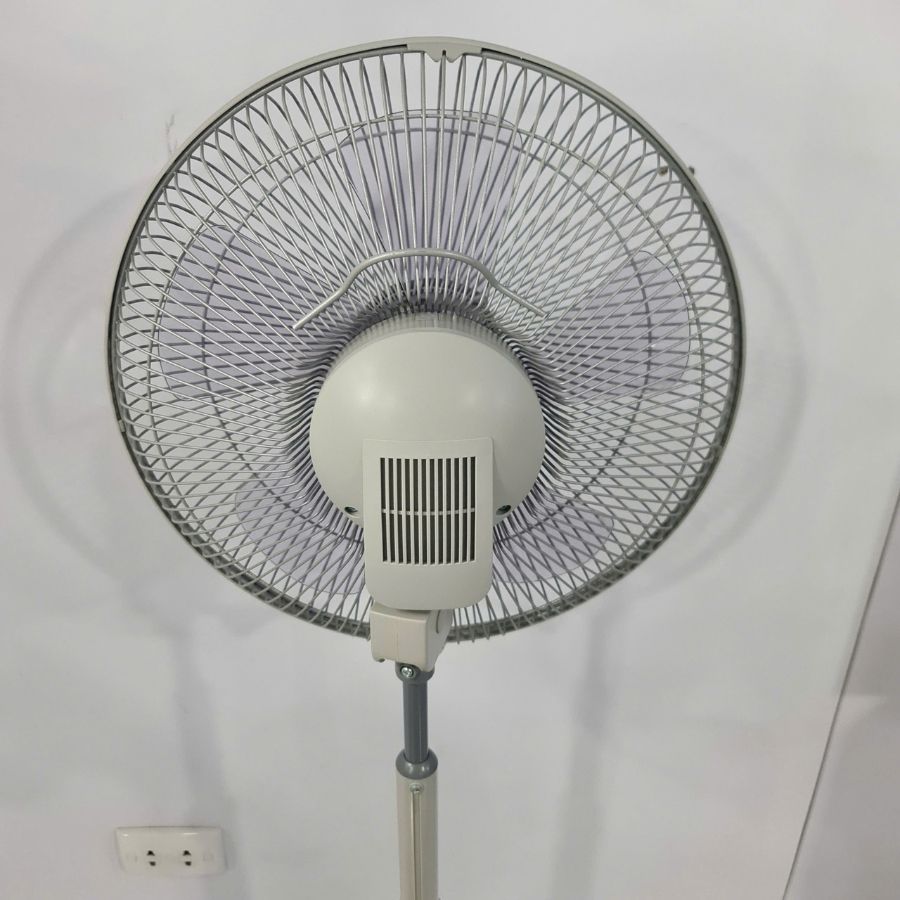 Quạt lửng KDK N30NH(GD) 46W