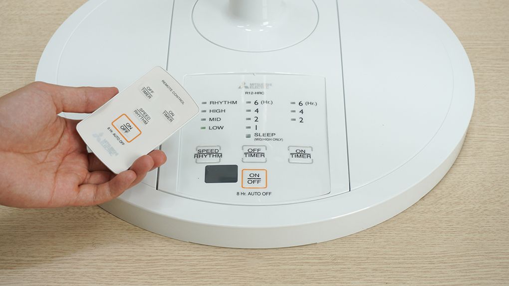 Quạt lửng Mitsubishi R12-HRC-WH 36W
